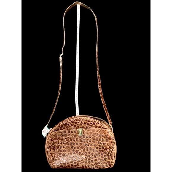 VTG Salvatore Ferragamo Women’s Shoulder Bag Vera Embossed Leather Brown - Picture 11 of 11